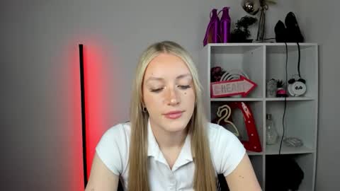 evelynblond online show from 25, 5, 2026