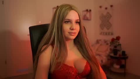 Snapshot of evelyncage_ chatting on 14, 2, 2025 evelyncage_ online show from 14, 2, 2025