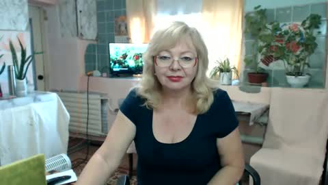 BarbaraBlondy online show from 12, 1, 2025