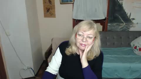 BarbaraBlondy online show from 15, 2, 2026