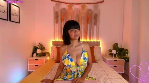 Evy Owen online show from 22, 5, 2026