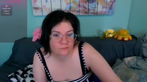 Snapshot of everly_rays chatting on 3, 6, 2026 Everly online show from 3, 6, 2026