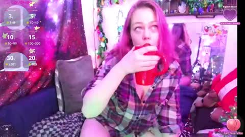 Snapshot of everlyester chatting on 20, 12, 2024 Evie online show from 20, 12, 2024