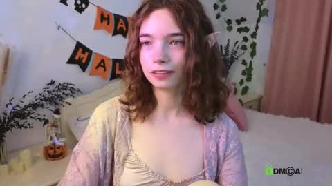 evi_brook online show from 22, 10, 2025