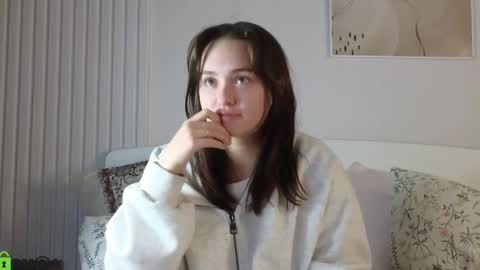 Snapshot of evi_woow chatting on 3, 12, 2024 evi_woow online show from 3, 12, 2024