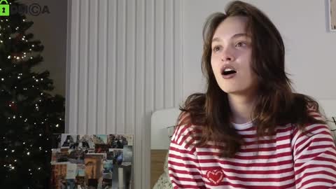 Snapshot of evi_woow chatting on 2, 1, 2025 evi_woow online show from 2, 1, 2025