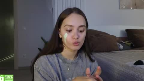 Snapshot of evi_woow chatting on 10, 10, 2025 evi_woow online show from 10, 10, 2025