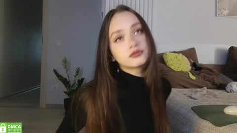 Snapshot of evi_woow chatting on 13, 10, 2025 evi_woow online show from 13, 10, 2025