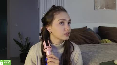 Snapshot of evi_woow chatting on 14, 10, 2025 evi_woow online show from 14, 10, 2025