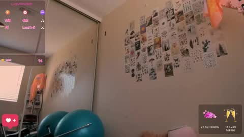 Evie Luna online show from 10, 5, 2026