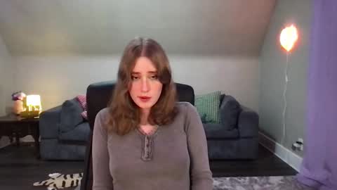 Snapshot of eviecam chatting on 4, 1, 2025 Evie3 online show from 4, 1, 2025