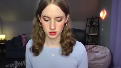 Snapshot of eviecam chatting on 20, 2, 2025 Evie3 online show from 20, 2, 2025