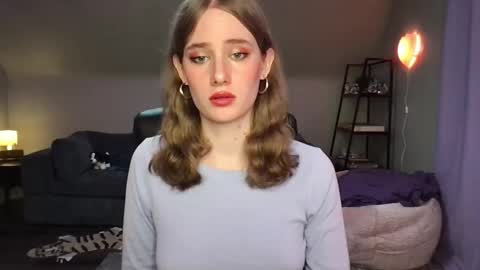 Snapshot of eviecam chatting on 23, 2, 2025 Evie3 online show from 23, 2, 2025