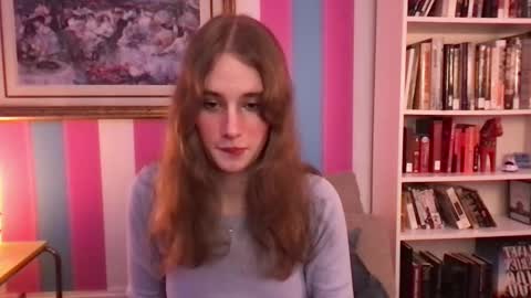 Snapshot of eviecam chatting on 16, 9, 2025 Evie3 online show from 16, 9, 2025