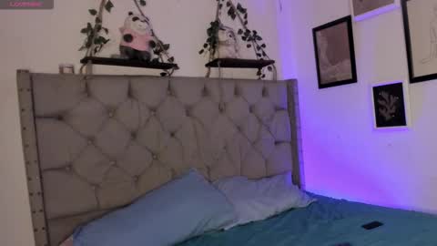 Ivi Alejandra  online show from 11, 2, 2026