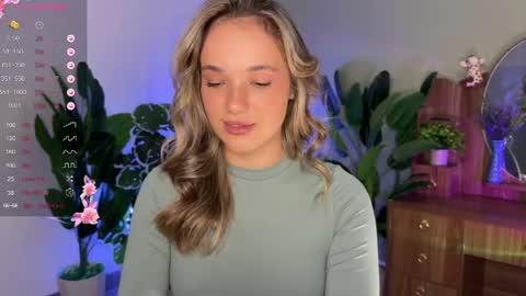 Snapshot of evielina chatting on 3, 5, 2026 evielina online show from 3, 5, 2026