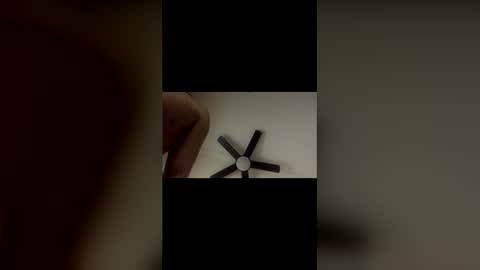 Snapshot of evindeva99 chatting on 15, 3, 2026 evindeva99 online show from 15, 3, 2026