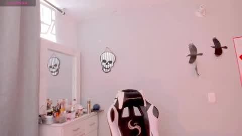 evva_foxxy online show from 20, 1, 2025