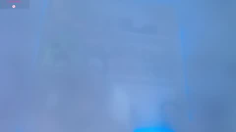 Snapshot of evybubbles_ chatting on 10, 12, 2024 Im Evy online show from 10, 12, 2024