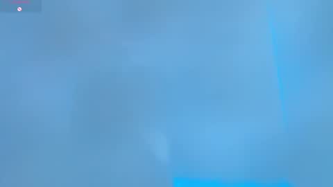 Snapshot of evybubbles_ chatting on 15, 12, 2024 Im Evy online show from 15, 12, 2024