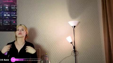 excited kristi online show from 30, 10, 2025