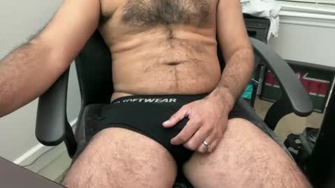 Snapshot of exhibitionist4u1010 chatting on 6, 1, 2025 exhibitionist4u1010 online show from 6, 1, 2025