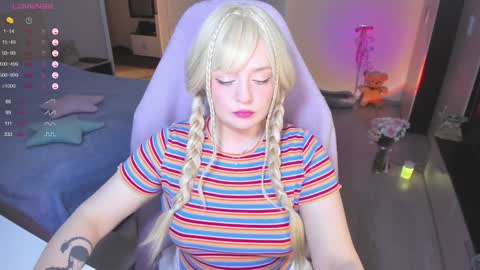 Snapshot of exhoneyangel chatting on 30, 1, 2025  Amy  online show from 30, 1, 2025