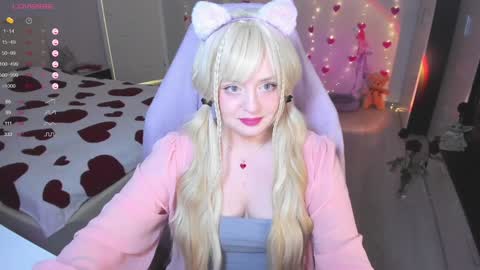 Snapshot of exhoneyangel chatting on 4, 2, 2025  Amy  online show from 4, 2, 2025