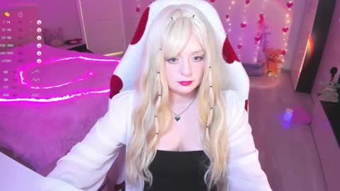 Snapshot of exhoneyangel chatting on 20, 2, 2025  Amy  online show from 20, 2, 2025