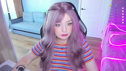 Snapshot of exhoneyangel chatting on 11, 9, 2025  Amy  online show from 11, 9, 2025