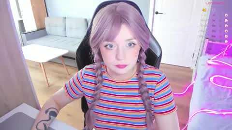 Snapshot of exhoneyangel chatting on 3, 10, 2025  Amy  online show from 3, 10, 2025