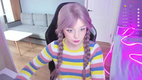 Snapshot of exhoneyangel chatting on 4, 10, 2025  Amy  online show from 4, 10, 2025