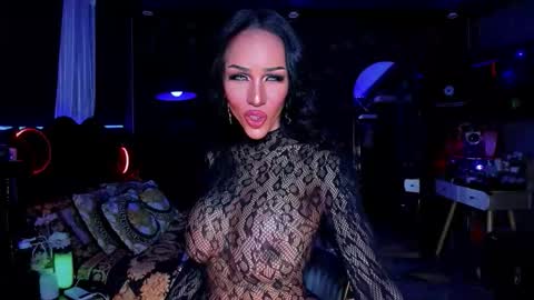 Snapshot of exoticalodia chatting on 13, 10, 2025 exoticalodia online show from 13, 10, 2025