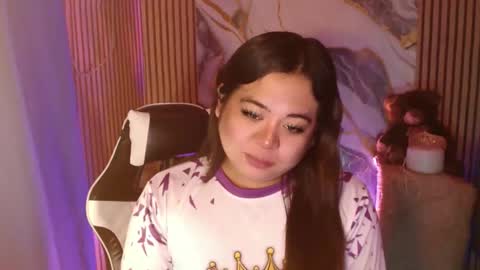 Snapshot of exoticpinayx chatting on 5, 10, 2025 SHANTAL MARIE online show from 5, 10, 2025