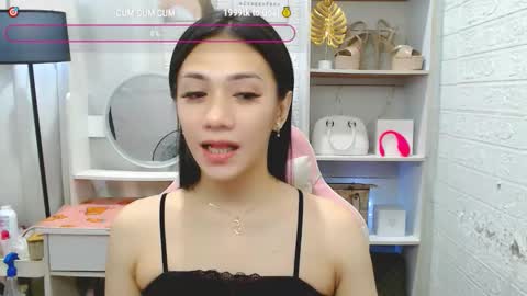 exotictssavie online show from 27, 10, 2025