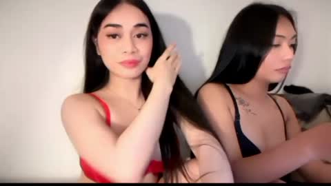 Snapshot of expensivets_chloe chatting on 25, 6, 2026 chloee online show from 25, 6, 2026