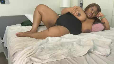 Miss Kitty online show from 23, 9, 2025