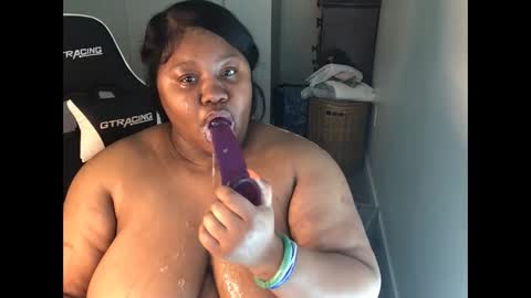 Miss Kitty online show from 30, 9, 2025