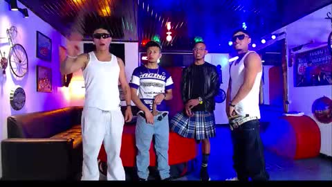 extrangers online show from 18, 1, 2026