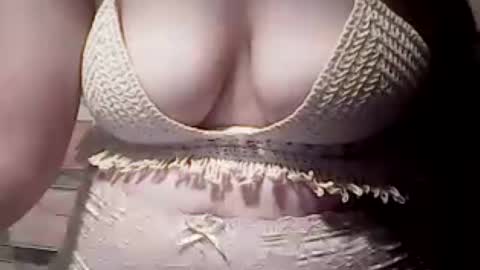 Snapshot of extremelydmilkyboobs chatting on 7, 8, 2026 extremelydmilkyboobs online show from 7, 8, 2026