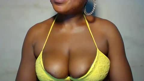 Snapshot of extremelywetgirl_ chatting on 14, 4, 2026 extremelywetgirl_ online show from 14, 4, 2026