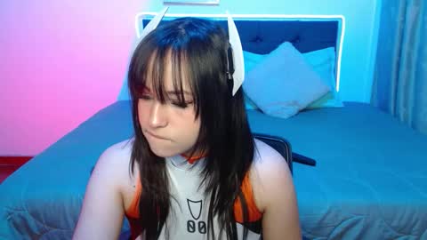 eymmy_24 online show from 30, 10, 2025