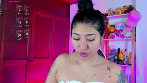 Emily online show from 26, 9, 2025