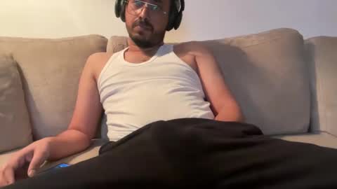 ezarkh123 online show from 3, 4, 2026