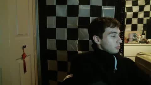 Ezra Naamah online show from 22, 1, 2025