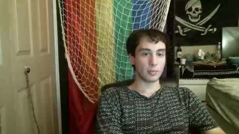 Ezra Naamah online show from 15, 9, 2025