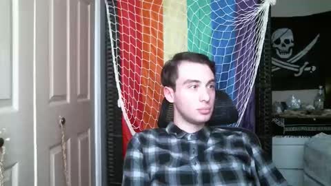 Ezra Naamah online show from 8, 2, 2026