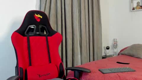 Snapshot of ezzio_scolaro chatting on 25, 2, 2026 Ezzio Scolaro online show from 25, 2, 2026