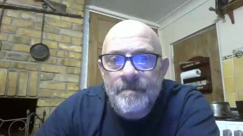 f1zzeek online show from 5, 1, 2026