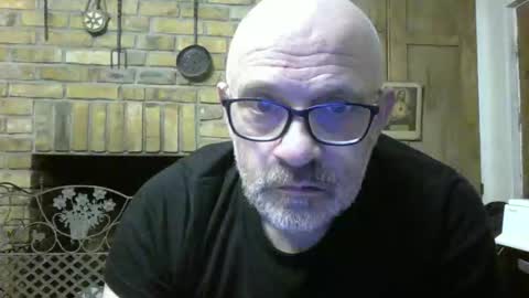 f1zzeek online show from 5, 2, 2026